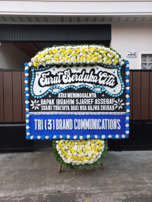 Papan Bunga Duka di Lembeh Selatan